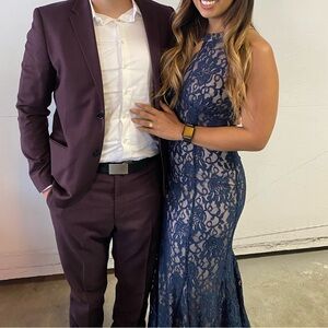 Elegant Blue Lace Evening Gown